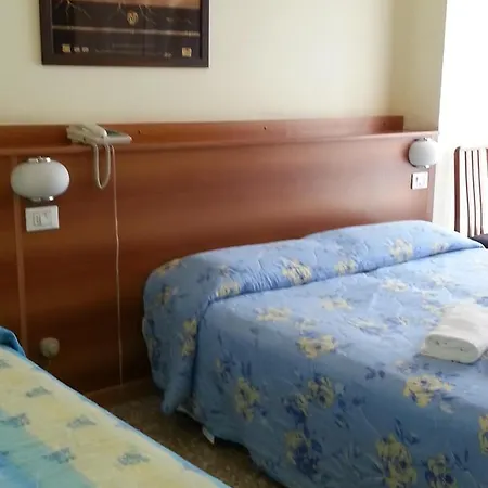 Hotel Lombardia 2*